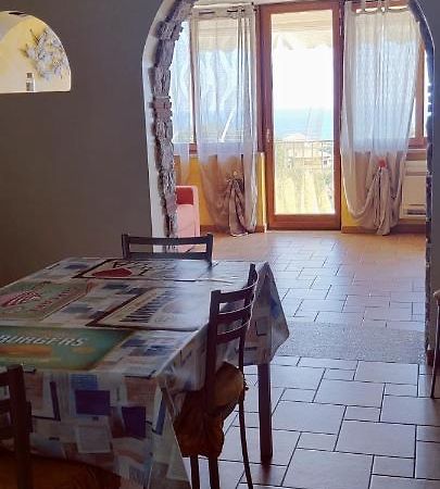 マリーナ・ディ・カメロータCasa Agneseアパートメント エクステリア 写真